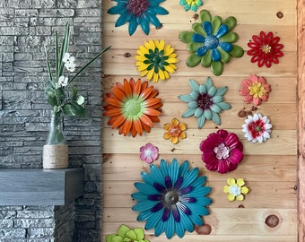FLOWER TRAIL 15 Metal Flowers To Hang / Indoor Outdoor Fence & Wall Decor / Metal Yard Art / Home Decor