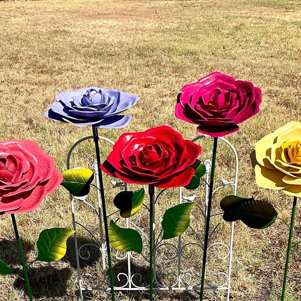 Bobbling Oversized Rose Garden Stake 33" Tall - Swaying XL Metal Rose Yard Stake - Flower Garden Stake - Metal Yard Art