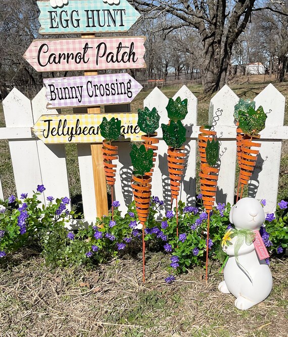 Ywmigl 12 Set Easter Carrots Yard Decorations DIY Carrots Yard Sign Stakes Easter Plastic Outdoor Decorations For Spring Lawn Garden Yard