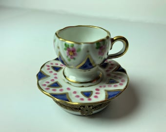 Limoges Box Tea Cup