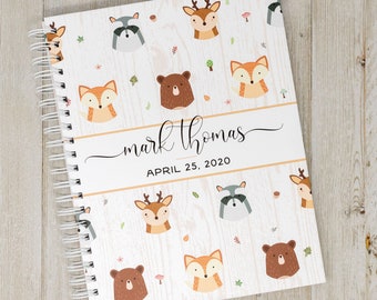 Libro del Bosque para Bebés - Diario de Tapa Dura para el Primer Año - Libro de Recuerdos Personalizado - Bebé Niño o Niña - Amigos del Bosque