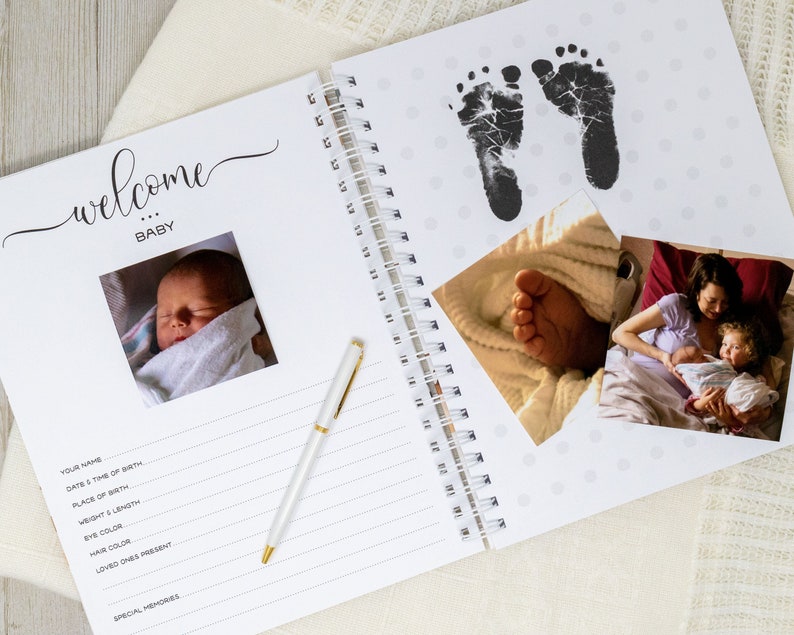 Livre pour bébé des bois journal de bébé première année à couverture rigide livre de souvenirs de bébé personnalisé bébé garçon ou fille bébés des bois image 4
