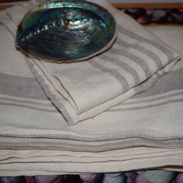 2 Elegant Natural Linen Bath Towels, Pure Flax Linen - Large Bath Sheets, Offwhite and Gray Ecru.