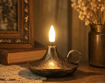 Vintage Candle Lamp, Battery Operated Vintage Night Light, LED Flameless Candle, Antique Oil Lamp Style Home Decor