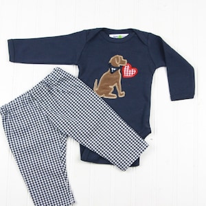 Valentinstag Outfit für Kinder - Marineblaues Valentinstag Shirt - Hündchen Outfit für Valentinstag - Baby Body für Jungen - Marineblaue Gingham Hose