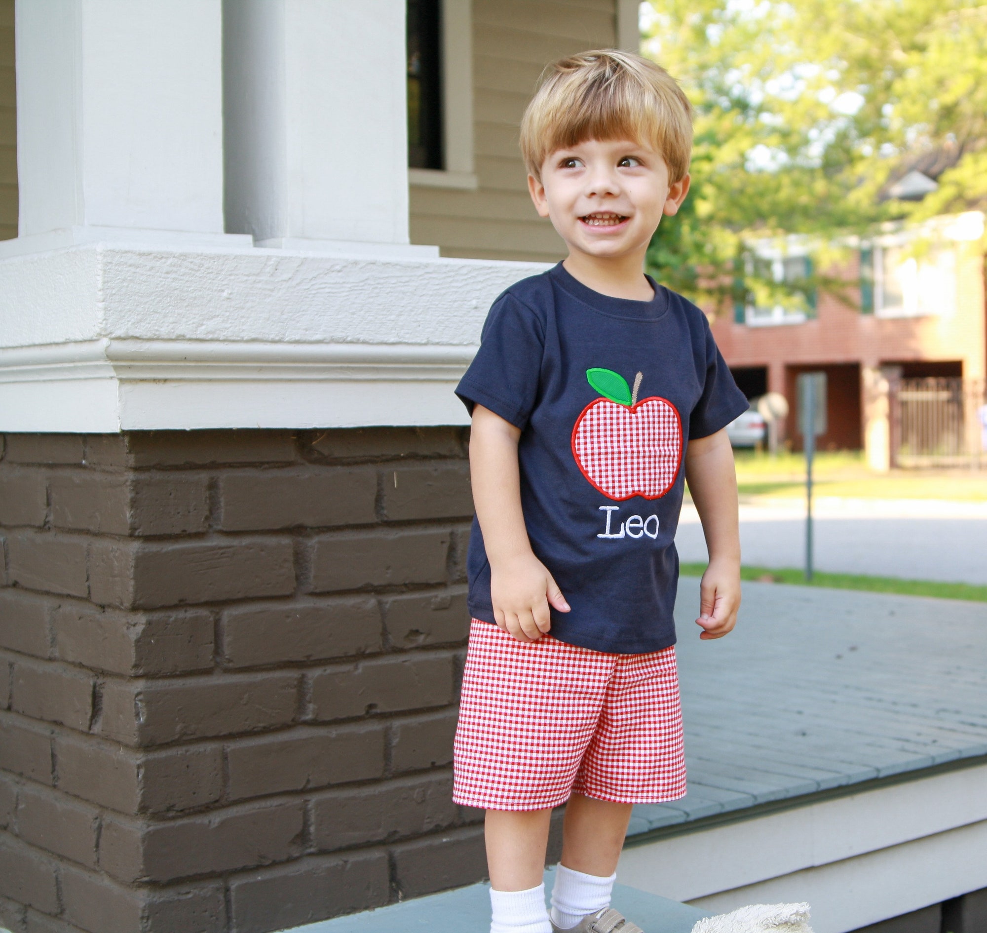 Boys Back to School Outfit - Apple Applique Shirt - First Day of Preschool T-shirt