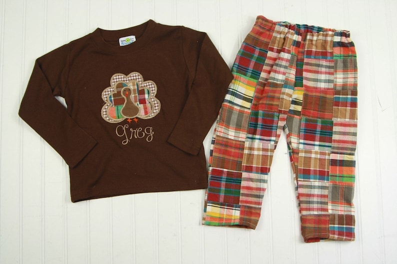 Baby Jungen Thanksgiving Outfit Türkei Applikationen Shirt Jungen Türkei Outfit Türkei Shirt Hosen Set passende Hosen Set Madras Hosen Set Bild 3