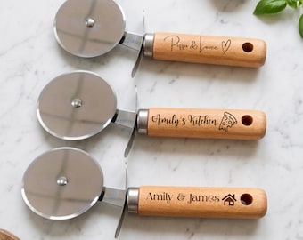 Personalized Pizza Cutter, Custom Engraved Wooden Handle Pizza Wheel, Kitchen Gift, Pizza Night