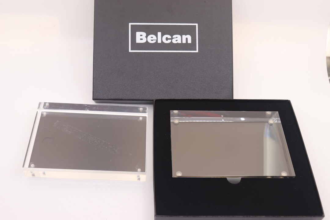 Borderless Picture File 2 Vintage Clear Acrylic Borderless Frames for Picture or Certificate ...