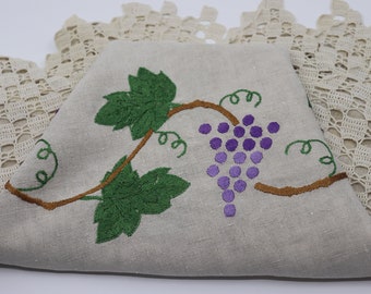 Vintage Round Linen Crochet Edge Tablecloth w/Embroidered Grapes and Leaves/54"