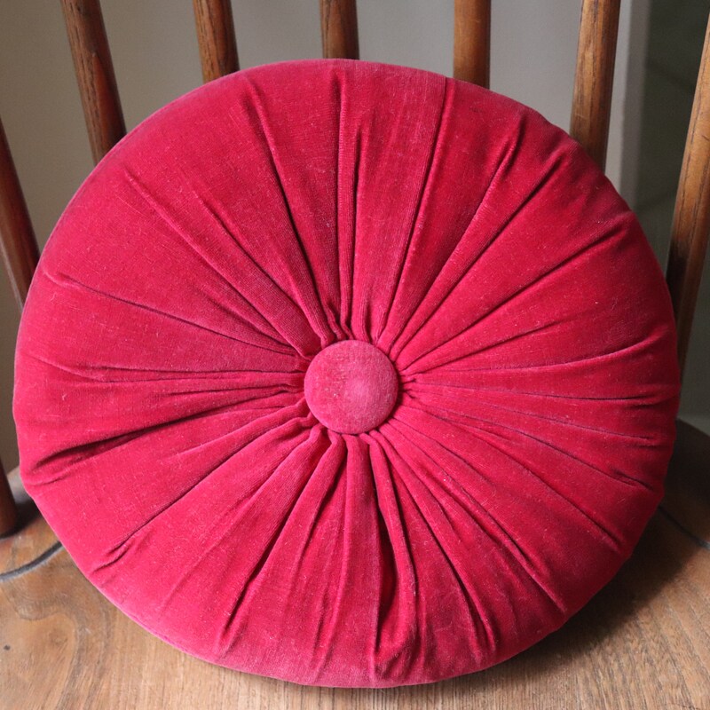 Tufted Velvet Pillow
