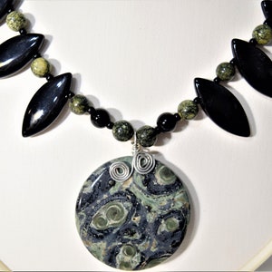 Handmade Serpentine and Kambaba Jasper Necklace Set. Kambaba Pendant. Free Earrings. Olgas Treasures Shop.