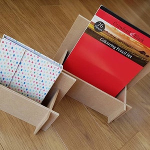 Display boxes WITHOUT bases - ideal for craft fair displays of cards, prints, photographs, etc. FLAT PACKING