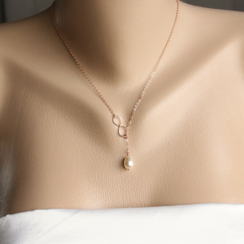 Mother of the Bride Pearl Necklace Mom Keepsake Gift Infinity Pearl Lariat image 2