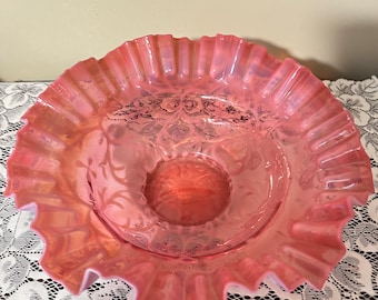 Vintage Northwood Spanish Lace Cranberry Opalescent Ruffled Bowl
