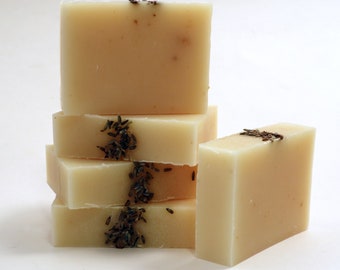 Vegan, Palm free, Organic Soap - Lavender and Oatmeal / Face and Body Cleanser  (Vegan, Palm Free, Cruelty Free)