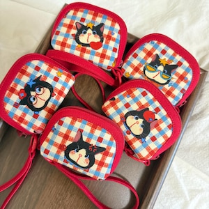 Handmade Cat Patchwork Shell Pouch Kawaii Earbud Case Wristlet Coin Purse Cute Cat Lover Gift Vintage Plaid
