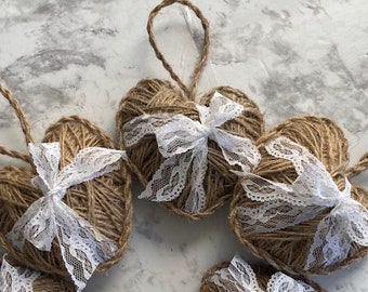 Lot de 3 décorations rustiques en ficelle de jute avec cœur