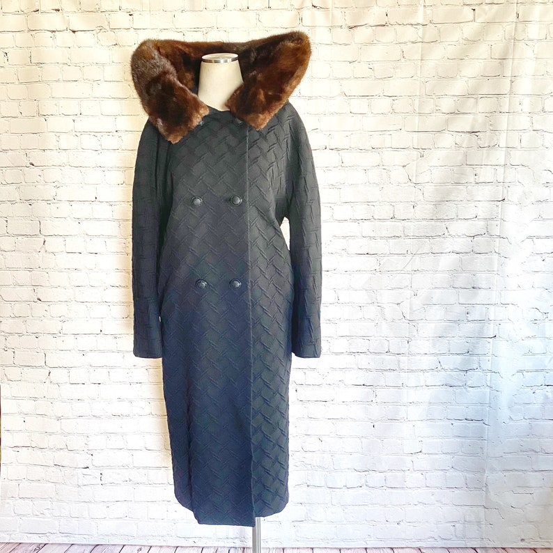 Winter Coat Brown Natural Mink HUGE Flip Up Collar 1960s Long Cocoon Coat Textured Print Black Wool Warm Overcoat L XL image 4
