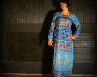 Boho Hippie / Hippy Tunic Dress SMALL MEDIUM Ethnic 1970s Vintage Maxi Dress Embroidered Cotton Paisley Long Sleeve Blue Gold Indian Kameez