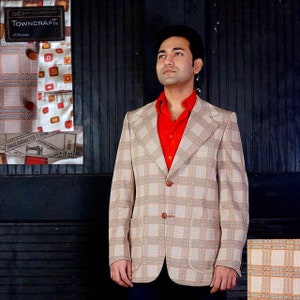 Plaid Blazer 1970s Autumn Plaid Tan Black Pumpkin Two Button Sports Coat Mens 42 Vintage Sport Jacket Geometric Lining Towncraft JC Penneys