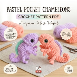 Puede incluir: Patrón de ganchillo PDF Pastel Pocket Chameleons, tutorial de peluche Amigurumi. Dos camaleones de peluche, uno lavanda con cresta menta y otro melocotón con cresta lavanda, con ojos oscuros. Texto: Beginner Friendly, Digital Pattern, Instant Download, US Terms.