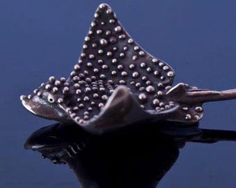 Bronze Spotted Eagle Ray Pendant