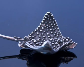 Silver Spotted Eagle Ray Pendant