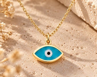 Collar con colgante de ojo turco de esmalte turquesa, cadena tono dorado, joyería de protección