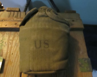 Vietnam Original US M56 Canteen Cover Dated 1962