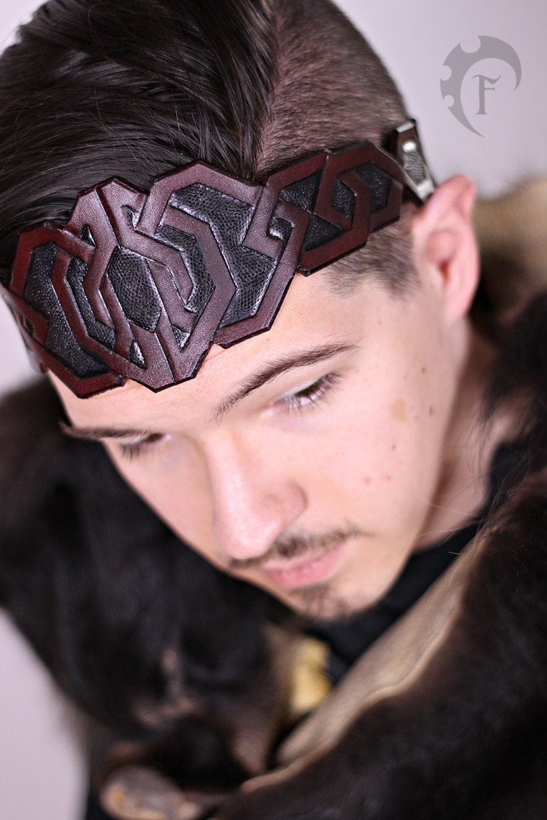 BLACK FRIDAY SALE Dwarf leather crown,circlet,burgundy,black,dwarvish,headband,cuir,larp,costume,fantasy