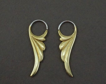 Fern Leaf Elf Earrings - Gold tone Art Nouveau (282B)