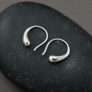 Minimalist Raindrop Hoops - Huggie Earrings Solid Sterling Silver  (290)