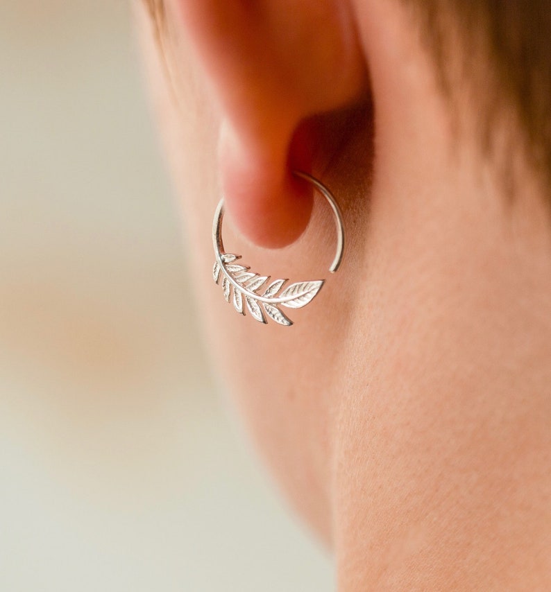 Olive leaf hoop earrings Outlet