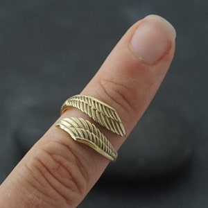 Feather Ring - Adjustable Ring - Knuckle Ring - Leaf Ring - Bohemian Ring Gold (126B)