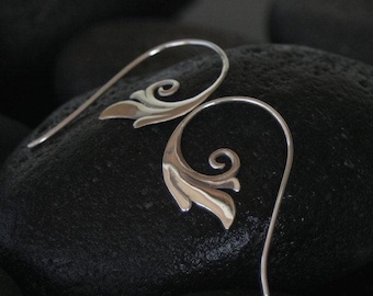 Spiral Earrings Small • Solid sterling Silver Hoops • Gift for Her (061)