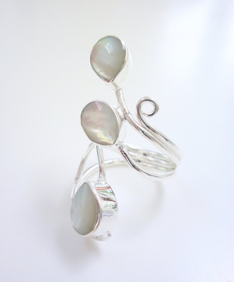 Mother of Pearl Statement Ring Leaf Design Silver Mother of Pearl Ring Part of Matching Set