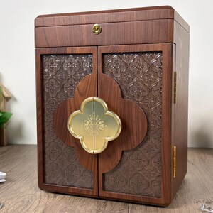 Elegant Walnut Jewelry Box with Mirror, Lockable Large Jewelry Organizer, Custom Womens Jewellery Storage Box, Engraved Name Jewelry Case