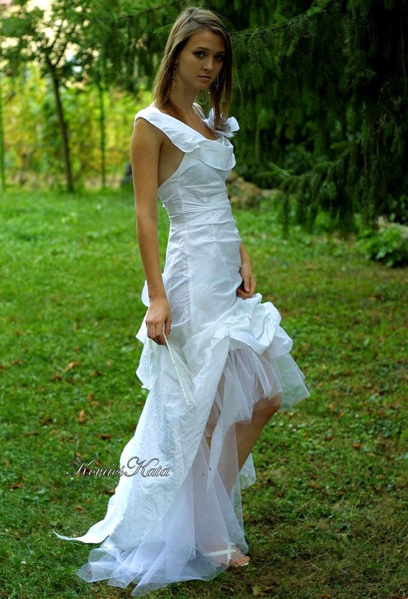 Sexy Romantic Alternative Backless White Wedding Dress with | Etsy