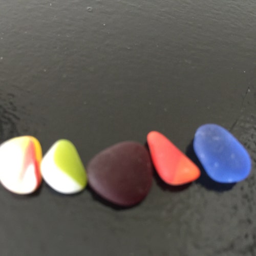 Hengyi Soul Assorted Small Sea Glass – 20 To 200 Pieces, Multi-Colors, 8mm-14mm, For Crafts & Decor, You Choose Quantity