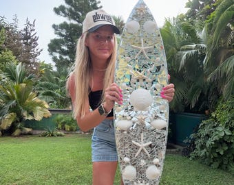 Decoración de pared con forma de tabla de surf y conchas marinas estilo disco - 90 cm - Lista para colgar
