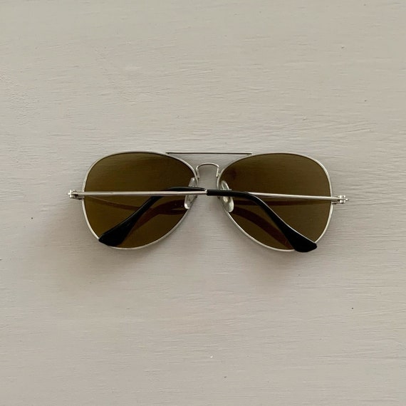 Vintage Aviator Sunglasses - image 2