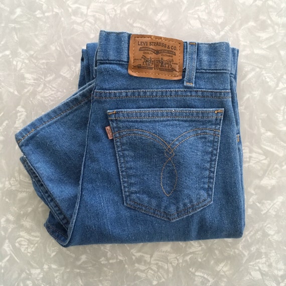 yellow levi jeans
