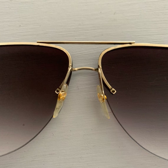 Vintage Aviator Sunglasses - image 4