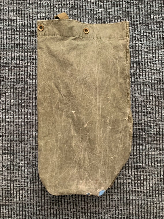 Vintage Army Duffel Bag Gem