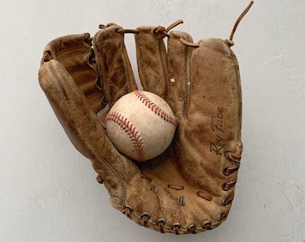Vintage Baseball Glove Roy Face