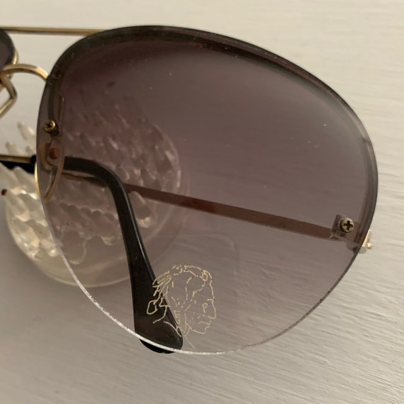 Vintage Aviator Sunglasses - image 2