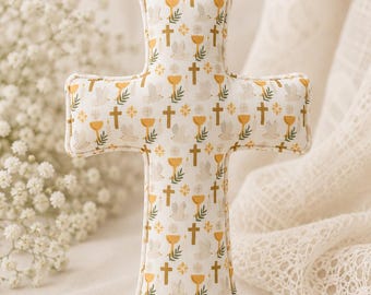 Handgemaakt stoffen kruis | Eerste communie | Doop | Babykamerdecoratie | Sint-Benedictusmedaille erin | Babyshower