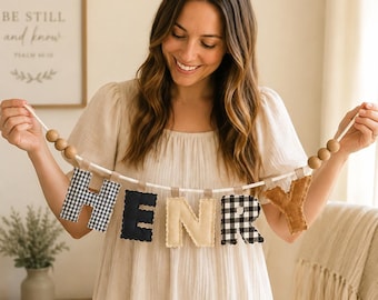 Naambanner van stof op maat | Gepersonaliseerde letterslinger | Babykamerdecoratie | Muurdecoratie voor de babykamer