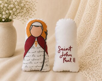 Pluche Sint Johannes Paulus II-beeldje | Katholiek geloofsspeelgoed (Doop, Eerste Communie)